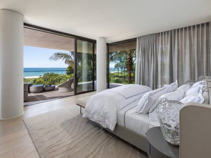 Arte Surfside Bedroom